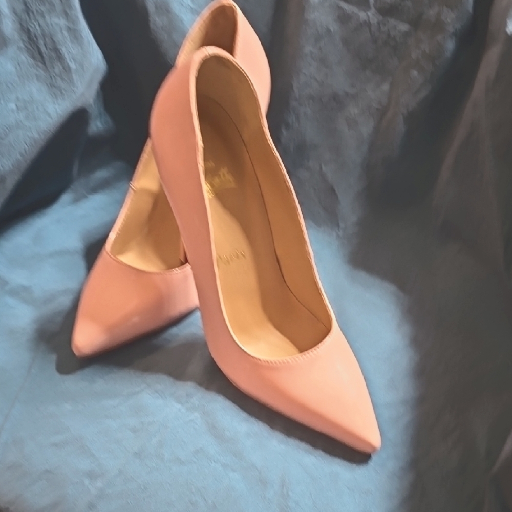 Elegant Pink Women's Heels